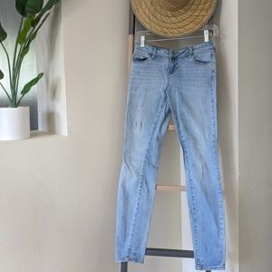 Bullhead low rise skinny jeans